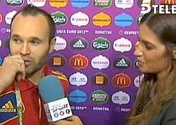 Sara se lía de nuevo: "¿Te habría gustado tirar el penalti? Sí, de hecho, lo he tirado"