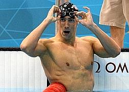 Phelps se lleva el oro en 200 estilos y suma ya veinte medallas