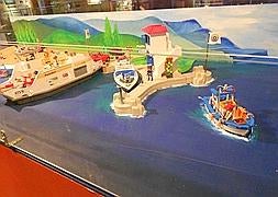Una de las maquetas donadas al Museo Marítimo de Luanco. ::                             P. G.-P.