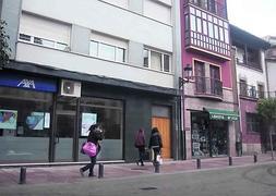 Se ha retirado toda la cartelería con alusión a Bankinter de la oficina en la que operaba J.L.G. ::                             S. S. M.