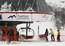 Fuentes de Invierno prevé abrir este martes todas sus pistas