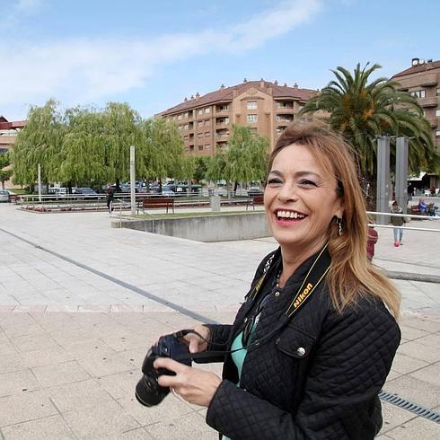 Ángela Vallina, en Piedras Blancas, en la jornada de reflexión de las Elecciones Europeas.