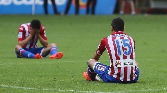 El Sporting perdió este domingo en El Molinón ante Las Palmas, esfumándose sus esperanzas de volver a Primera.