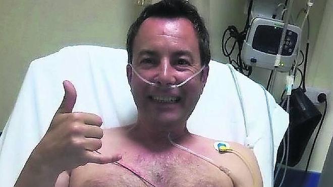 Sobrevive tras ser atravesado por un rayo