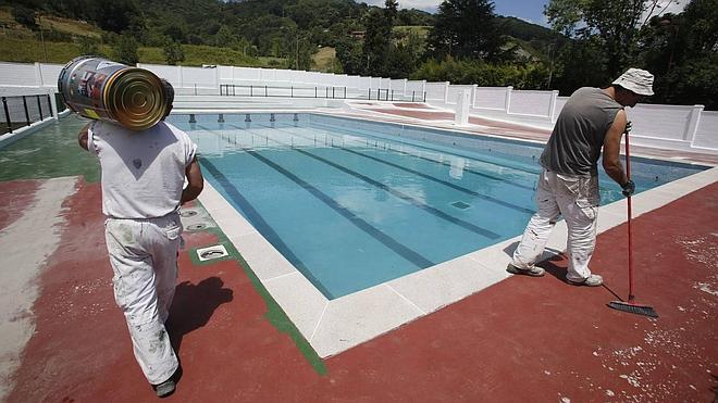 Langreo asume la gestión de las piscinas de Riaño