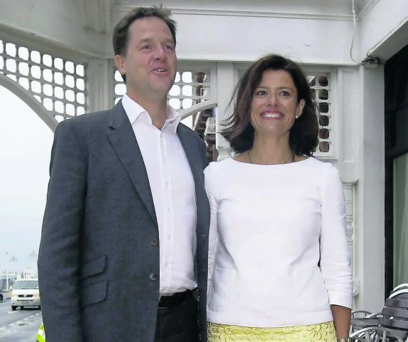 Nick Clegg y Miriam González visitan Olmedo con frecuencia. 