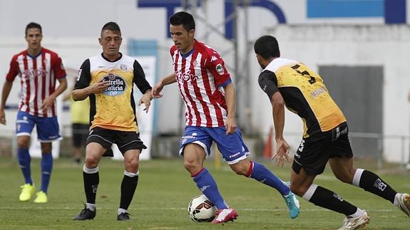 El Sporting despierta con la lluvia