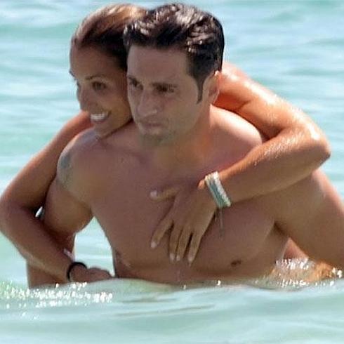 David Bustamante y Paula Echevarría disfrutan juntos del verano en Ibiza 