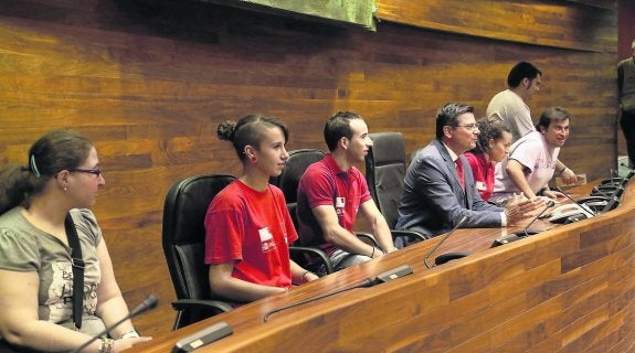 Pedro Sanjurjo, en el salón de plenos, durante el primer día de puertas abiertas en la Junta. 