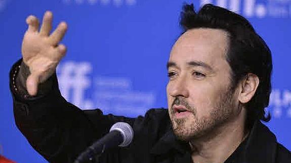 John Cusack: «Hollywood es una casa de putas»