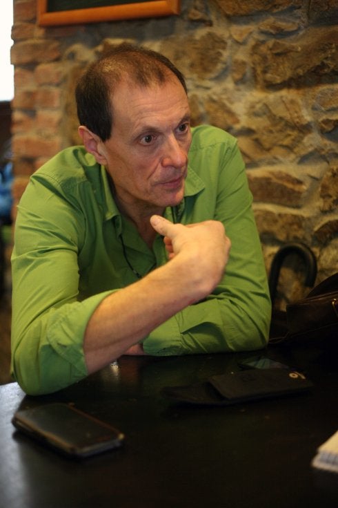 El portavoz de IU en Langreo, Jesús Sánchez. 