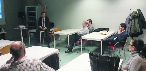 Concluyen las jornadas sobre financiación alternativa en Llanes