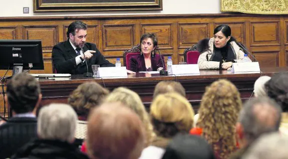 Carlos Álvarez, Amparo Pedregal y Nancy Fabiola Herrera. 