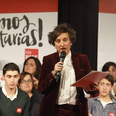 María Fernández, durante su intervención en la presentación de los candidatos en los municipios de mayor población de Asturias, el pasado noviembre en Gijón.