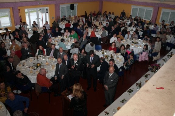 Multitudinario homenaje a Jama