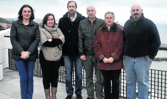 Militantes de Ciudadanos que han abandonado UPyD. :: E.C.