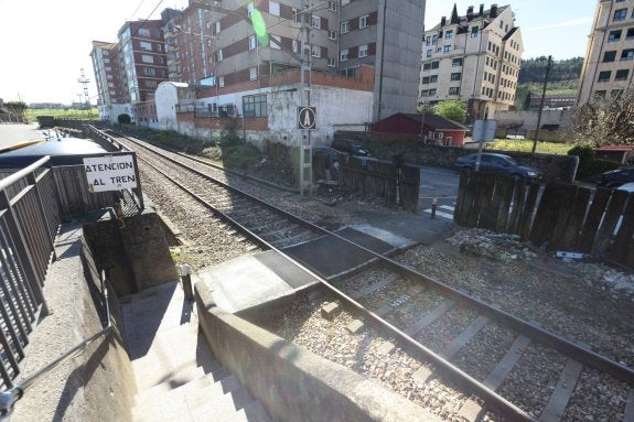 En la imagen, el actual punto de cruce que une La Estrada con el núcleo de Las Vegas. 