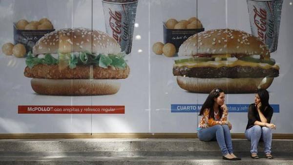 Para evitar la crisis, McDonald's hará cambios en sus hamburguesas