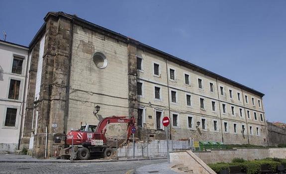 Edificio de Tabacalera, que será reformado por completo. 