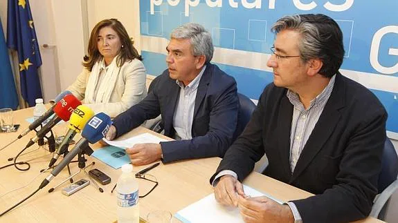 Sofía Cosmen, Mariano Marín y Pablo González, en la rueda de prensa de hoy.
