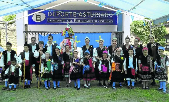 Conejo cafetería Sentimental Puertas de Vidiago celebra su tradicional fiesta de San Juan | El Comercio