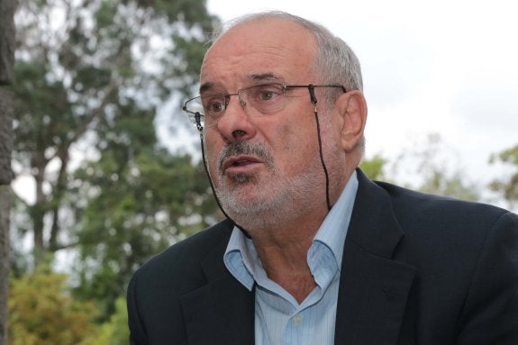 Emilio de Diego, director del curso. 