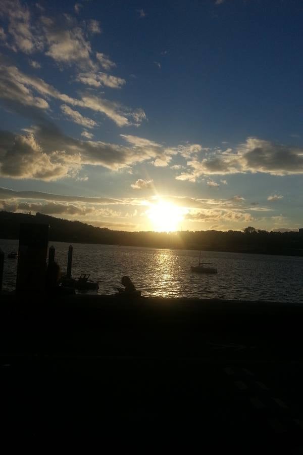 Atardecer sobre el Eo visto desde Castropol. 