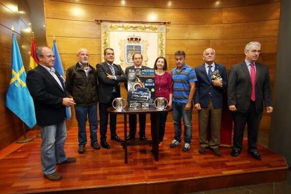 La presentación de la prueba, ayer, en Oviedo, contó con el presidente de la Federación Española. 