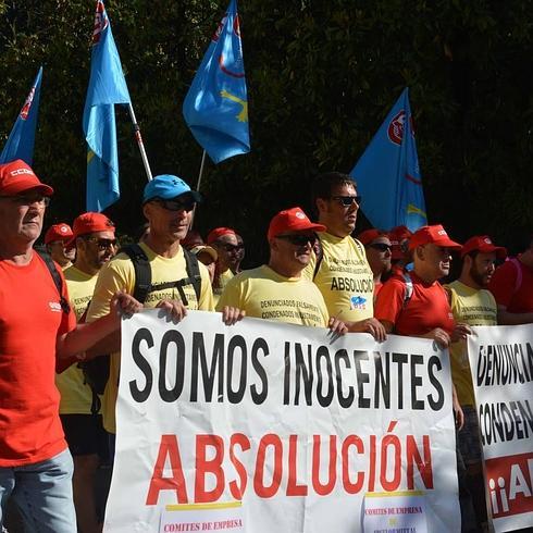 Concentración de apoyo a los sindicalistas condenados.