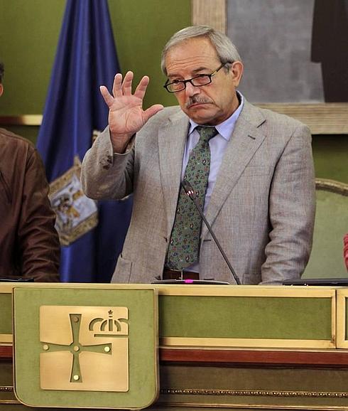 El alcalde de Oviedo mantiene su intención de reclamar el IBI a la Iglesia«aunque la legislación no lo permita»