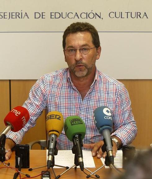 Genaro Alonso, consejero de Educación del Principado.