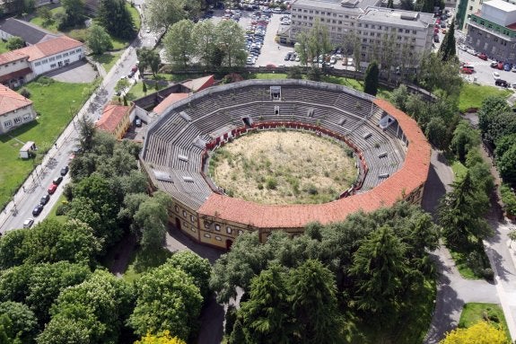 Vista aérea de la plaza de toros de Buenavista. 