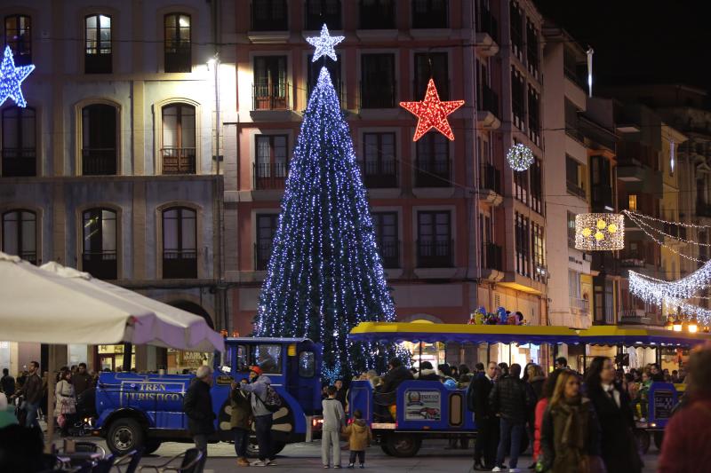 La plaza de España, iluminada