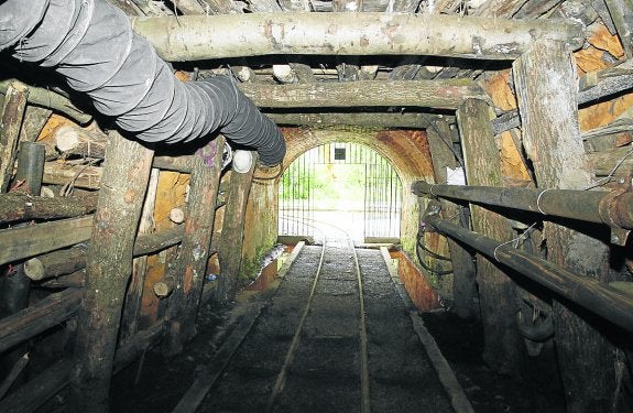 Una de las bocaminas ya recuperadas en Turón, la de La Rebaldana. 
