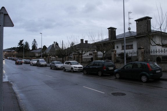 El robo se perpetró en una vivienda unifamiliar de la avenida Principal de Piedras Blancas.