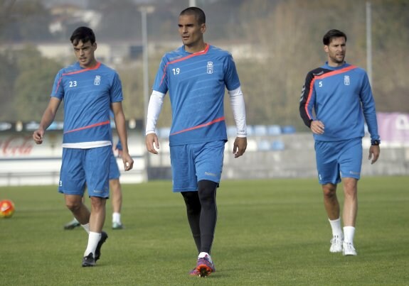 Edu Bedia, Peña y David Fernández, al inicio de un entrenamiento. 