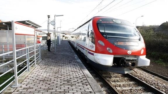 Restablecidas las líneas de cercanías de Renfe cerradas por el temporal de viento