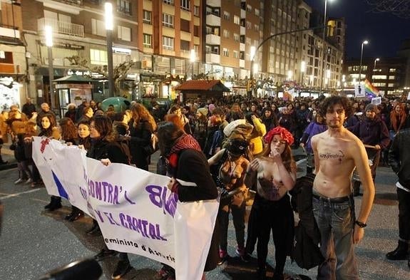 Manifestación en Gijón por el Día Internacional de la Mujer.