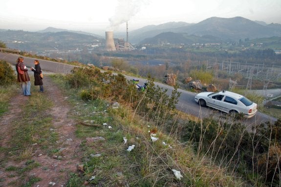 El camino donde la Policía encontró el cadáver de Isaura Pascual, asesinada por su marido hace ahora diez años. 