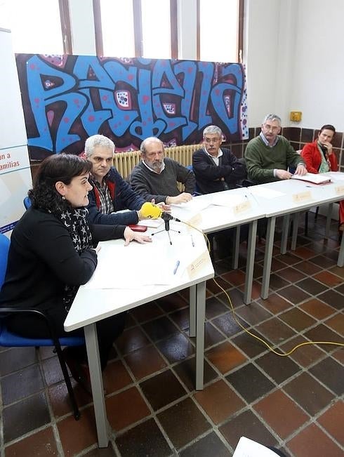 Sonia Fernández, Alejandro García, José Ramón Hevia, Luis Manuel Flórez, Carlos Manuel Bcedóniz y María Ángeles García. 