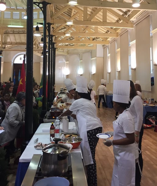 El cordero marroquí triunfa en Oviedo