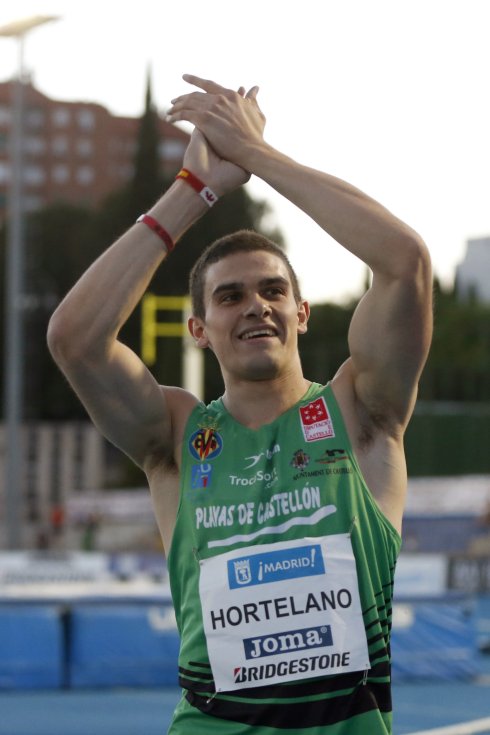 Bruno Hortelano celebra su récord de España de los 100 metros. 