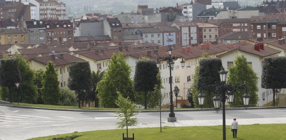 Barrios con bajos valores catastrales como Tocote, en Pumarín, serán los principales beneficiados por la ampliación de las bonificaciones de la Plusvalía. 