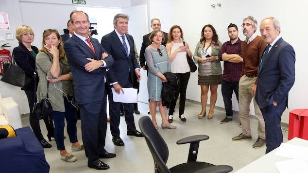 Un momento de la visita al vivero.