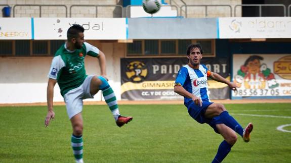 Encuentro entre el Real Avilés y el Llanes. 