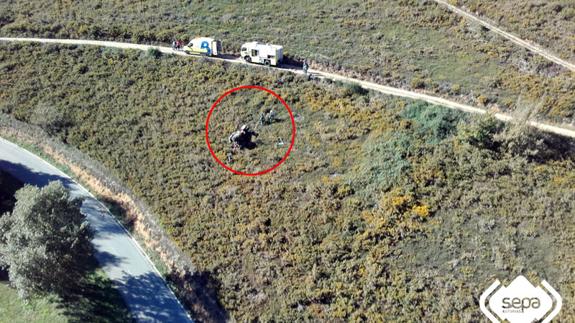 Muere tras quedar atrapado bajo un tractor en Allande