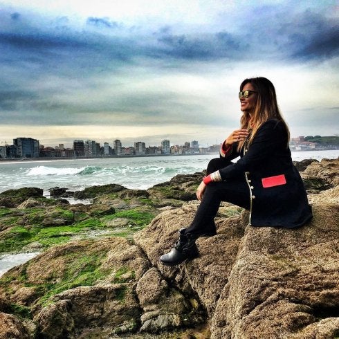 Lara Álvarez, en Gijón, en una foto subida por ella misma a Instagram.