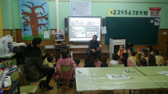 Los alumnos del colegio San Félix durante la charla. 