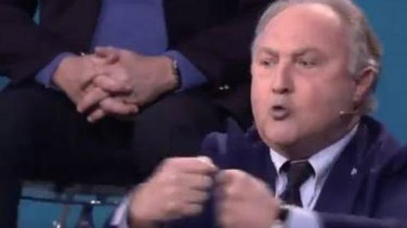 'Gran Hermano VIP' | El padre de Elettra Lamborghini da un manotazo a su mujer en directo