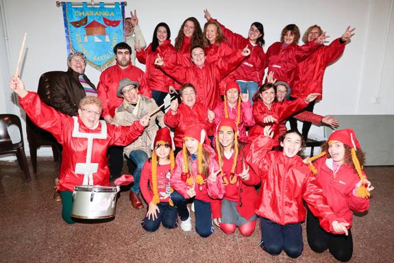 Savia nueva para continuar la folixa